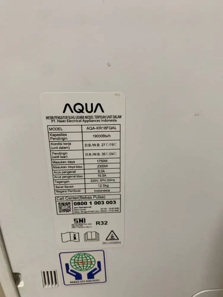 AC merk AQUA  Ac Indoor (sudah termasuk outdoornya sepaket)
