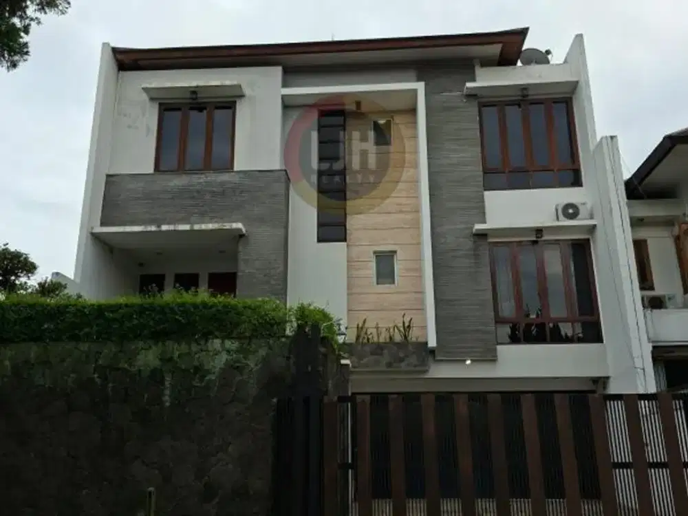 Rumah Dijual di Setra Duta Kencana, Kawasan Elit Bandung