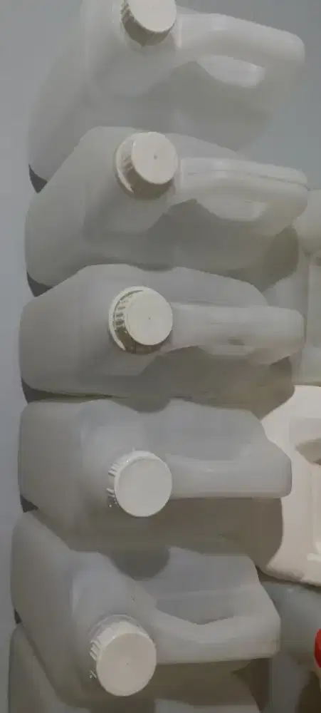 GALON PLASTIK 5 LITER