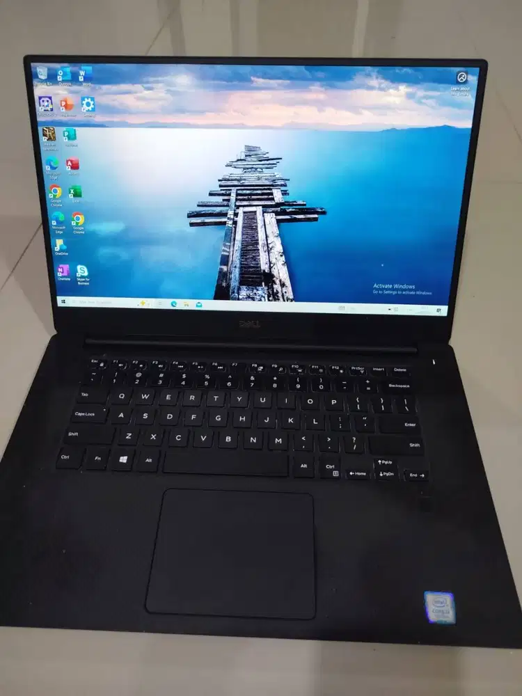 JUAL CEPAT Dell XPS 15 9560 Core i3-7100
