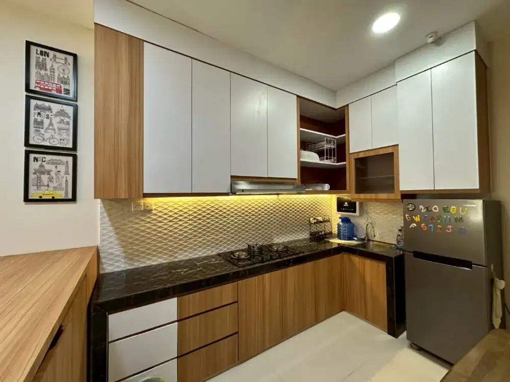 Dijual full Furnish rumah di Batam Centre depan kolam renang