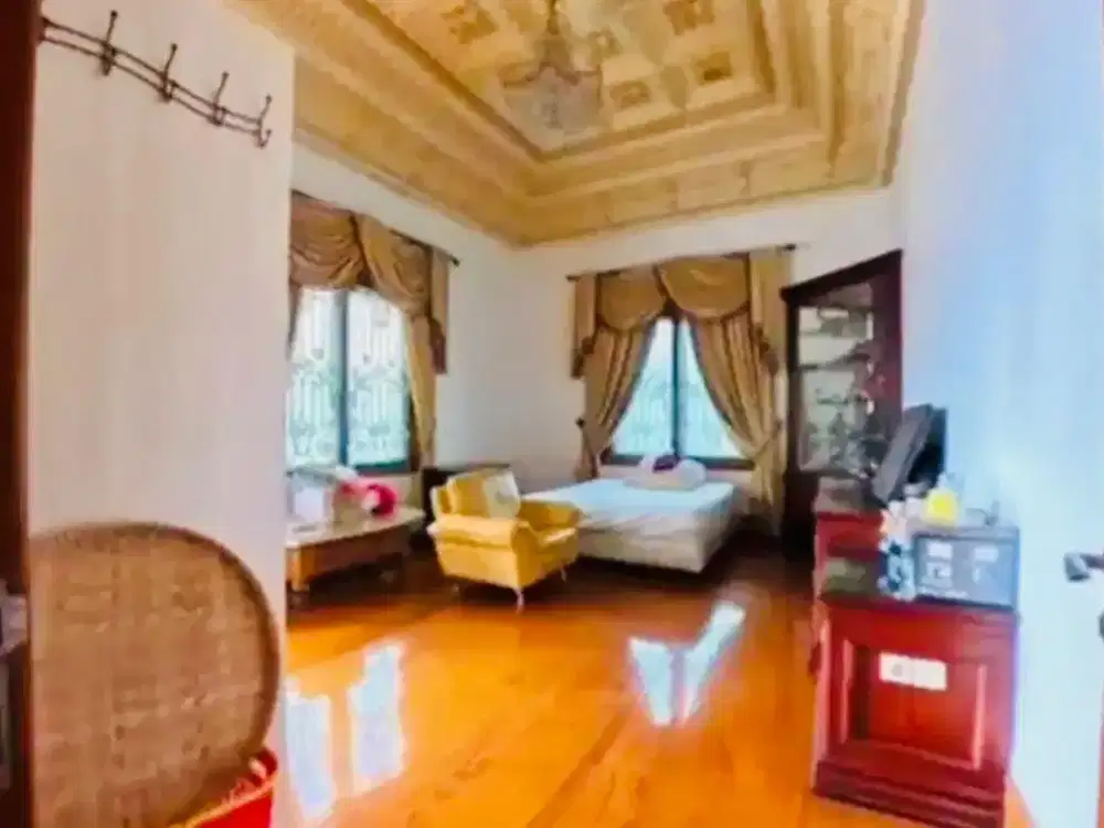 Dijual Rumah Permata Buana 3 Lantai - 4BR+1 (T/B 565 m² / 601 m²) SHM, 25 M, Kembangan, Jakarta Barat