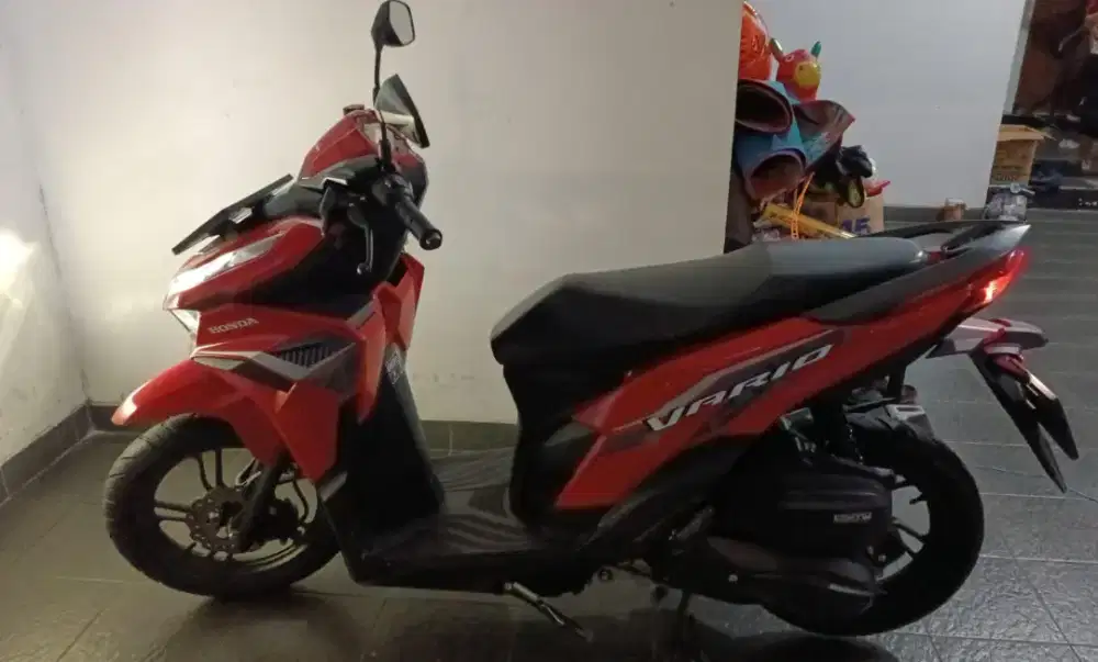 Vario 125 2023 Surat Lengkap, KM Rendah
