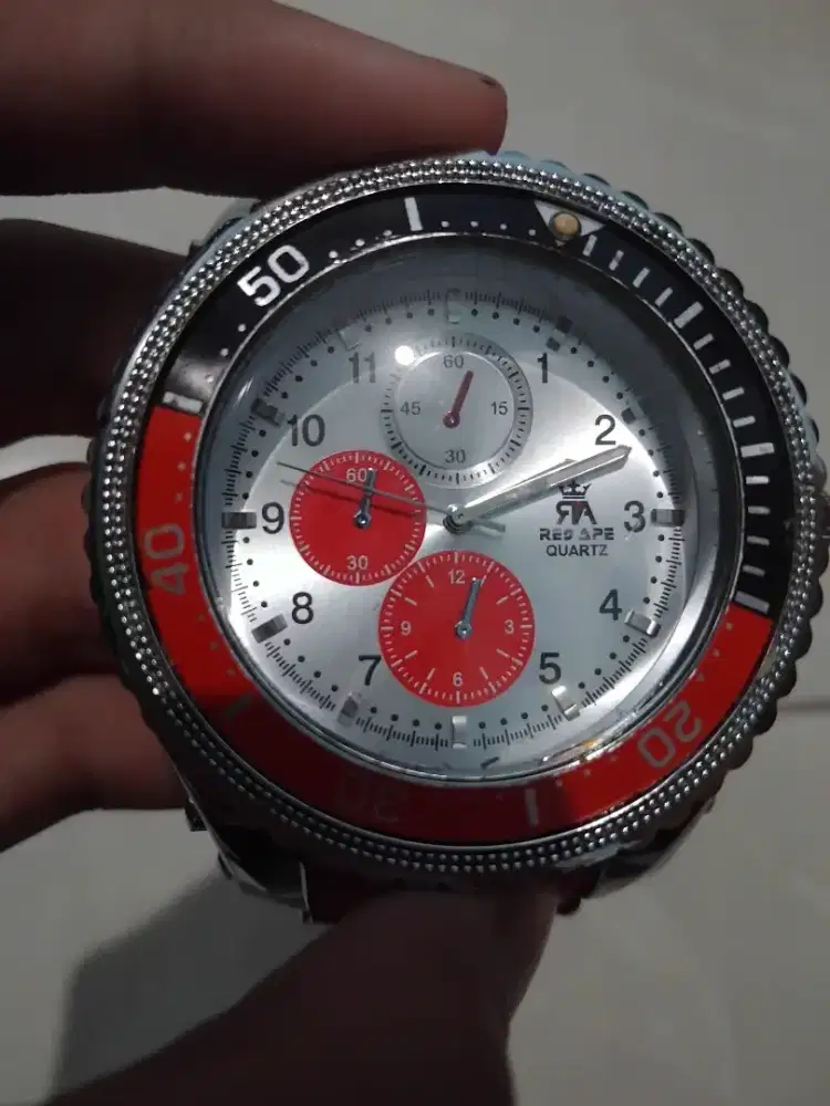 Jam tangan RED APE