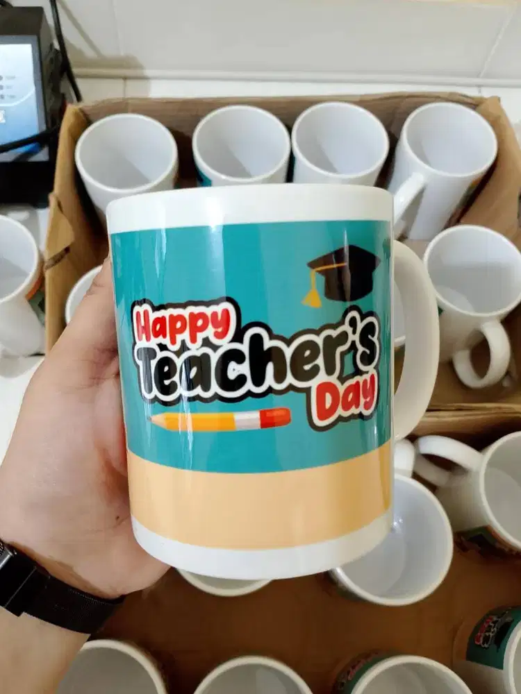 MUG CUSTOM MURAH DENGAN DESIGN FOTO/TULISAN