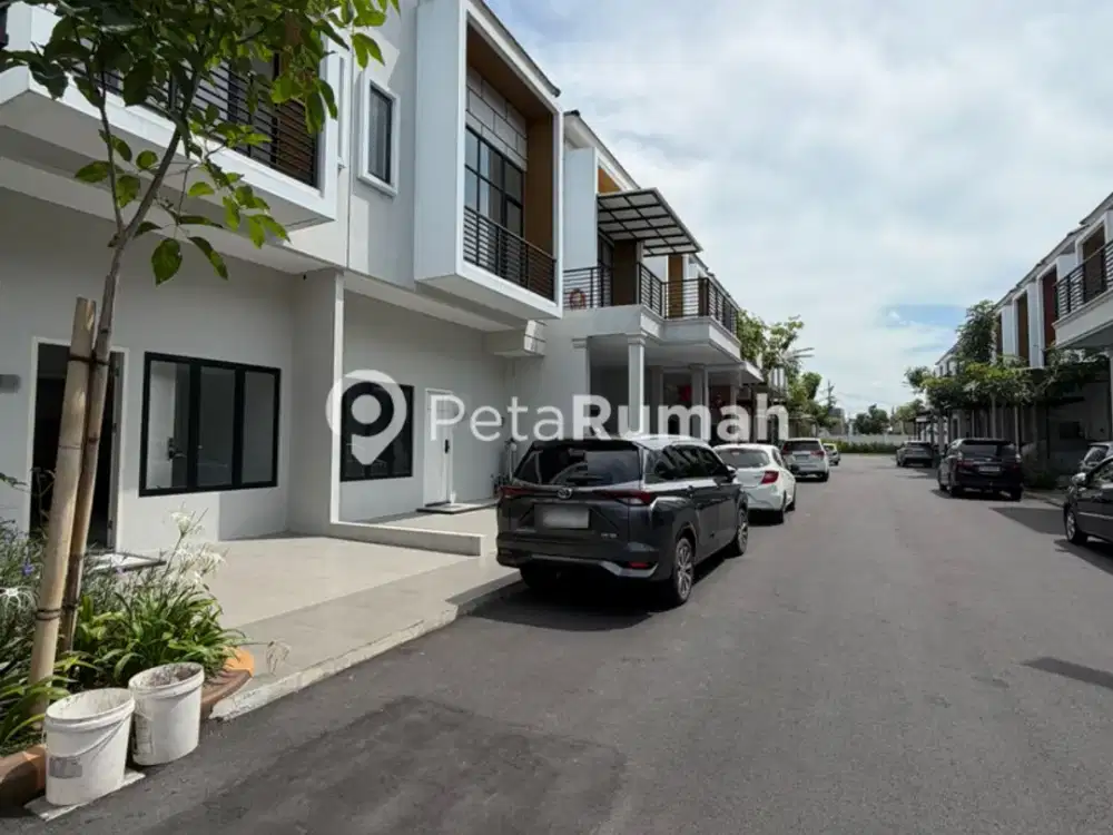 DIJUAL RUMAH JALAN TAPIAN NAULI I KOMPLEK SENTOSA PARK - MEDAN SUNGGAL (lisa)