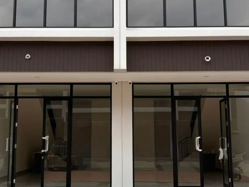 Disewakan Cepat Ruko Gandeng Sorrento Grande East Lokasi Gading Serpong Free AC