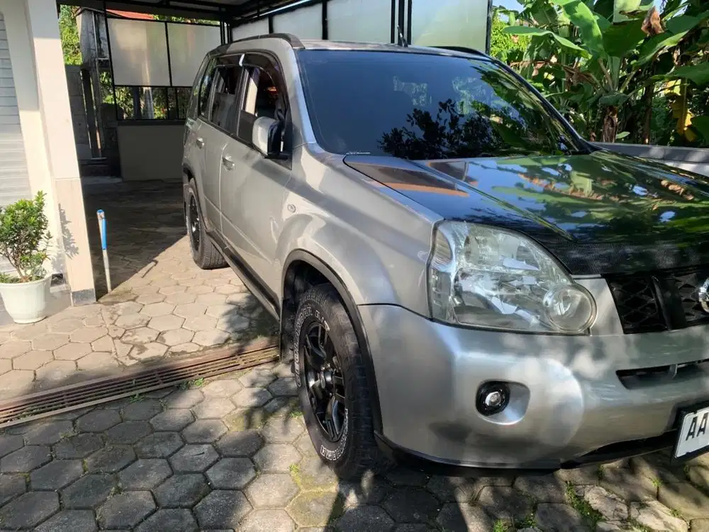 Nissan xtrail t31 2.0 matic 2010