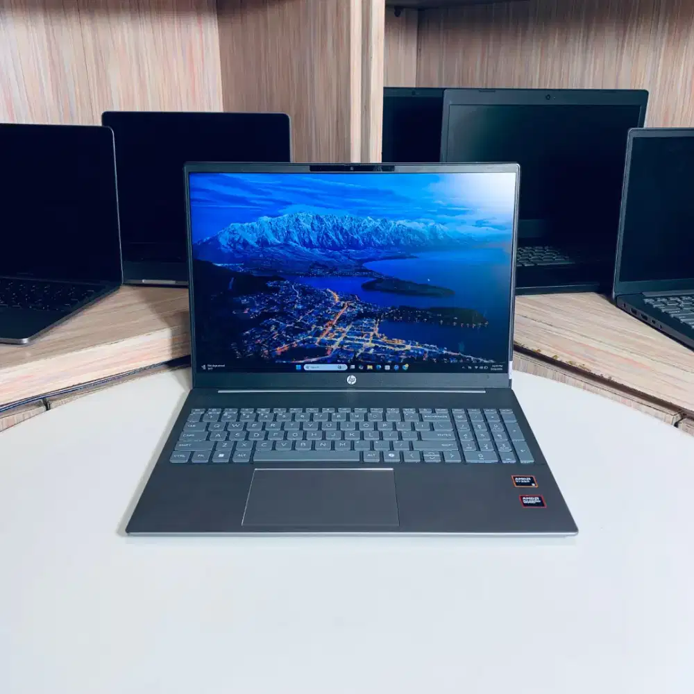 LAPTOP HP PAVILION 16-AG0052WM