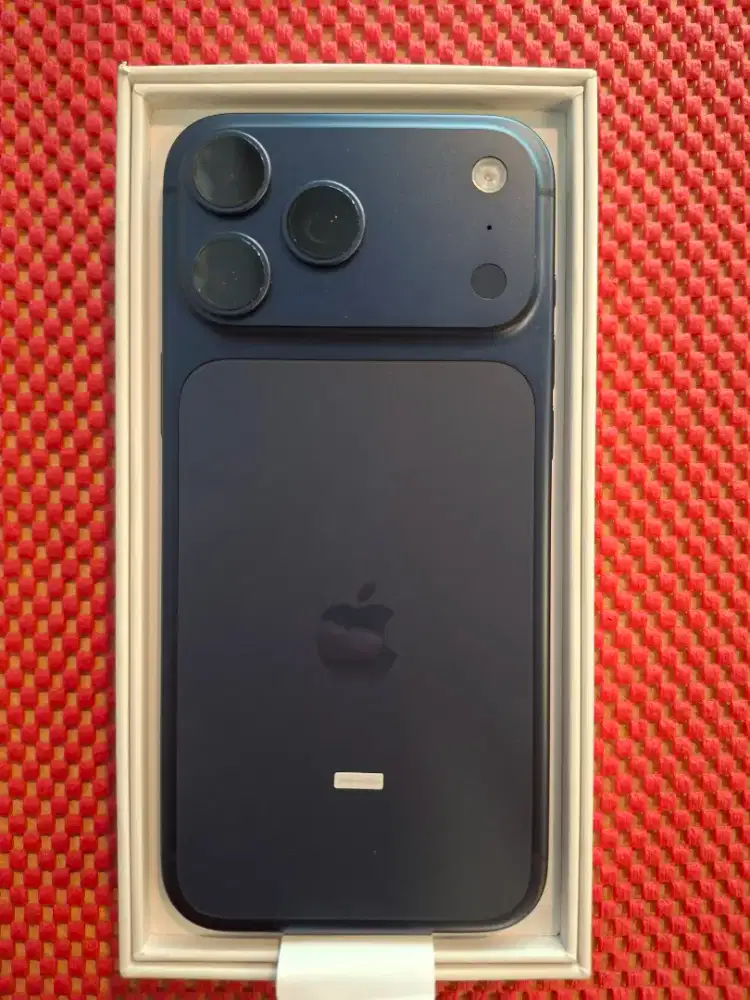 Iphone 17 promax 256gb