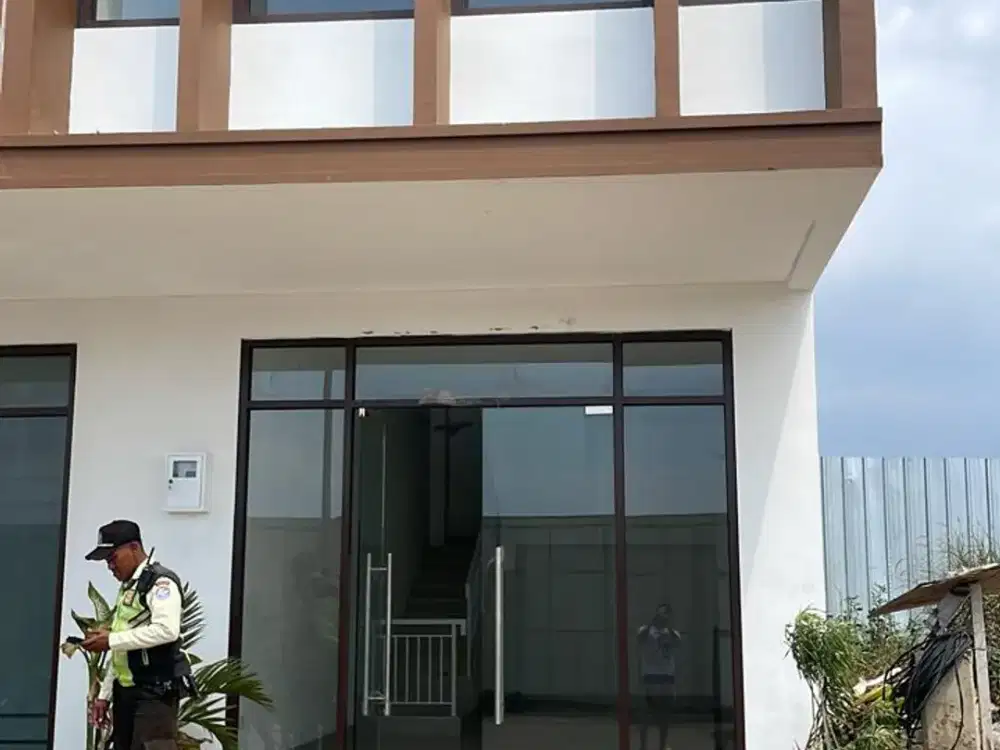 Kesempatan Emas Memiliki Ruko Jbd di Lokasi Strategis! Cakung ,004