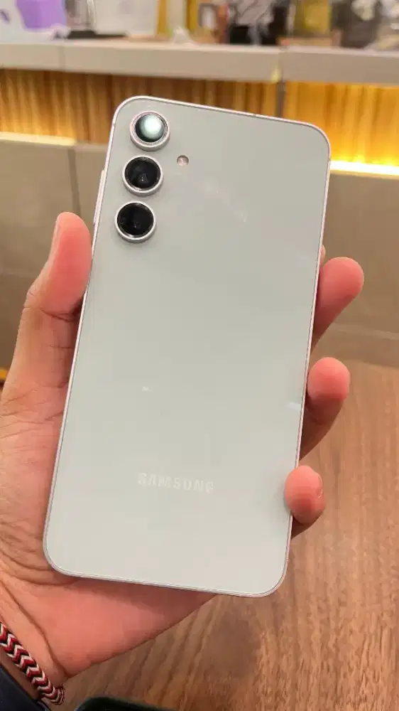 Samsung S23 FE 8/256 Second