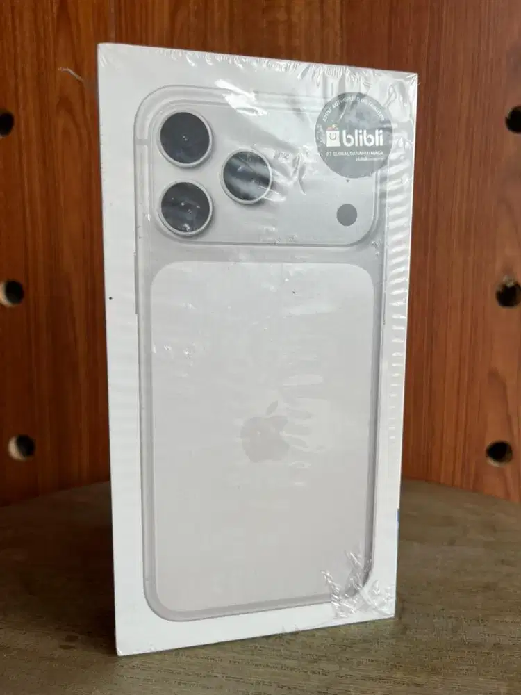 New iPhone 17 Promax 256GB Silver