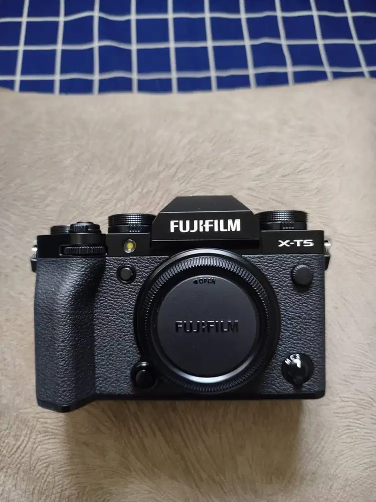 Fujifilm XT5 X-T5 Istimewa Like New