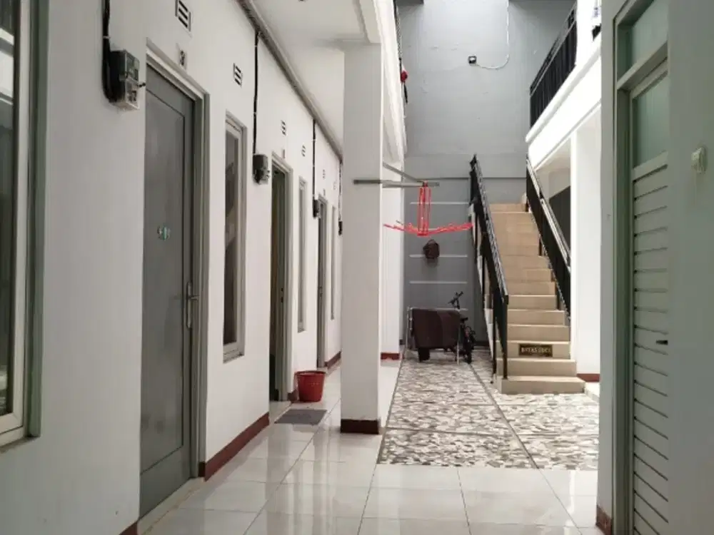 Dijual Rumah Kosan Aktif 20 kamar dekat area Kampus