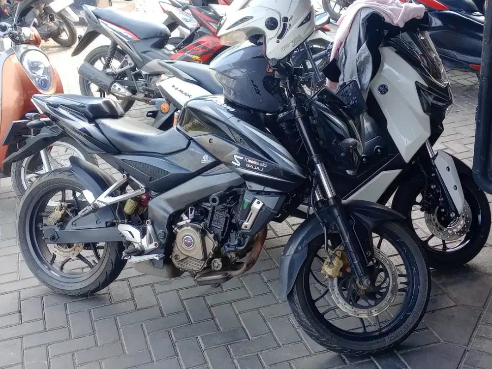 dijual cepat pulsar 200NS