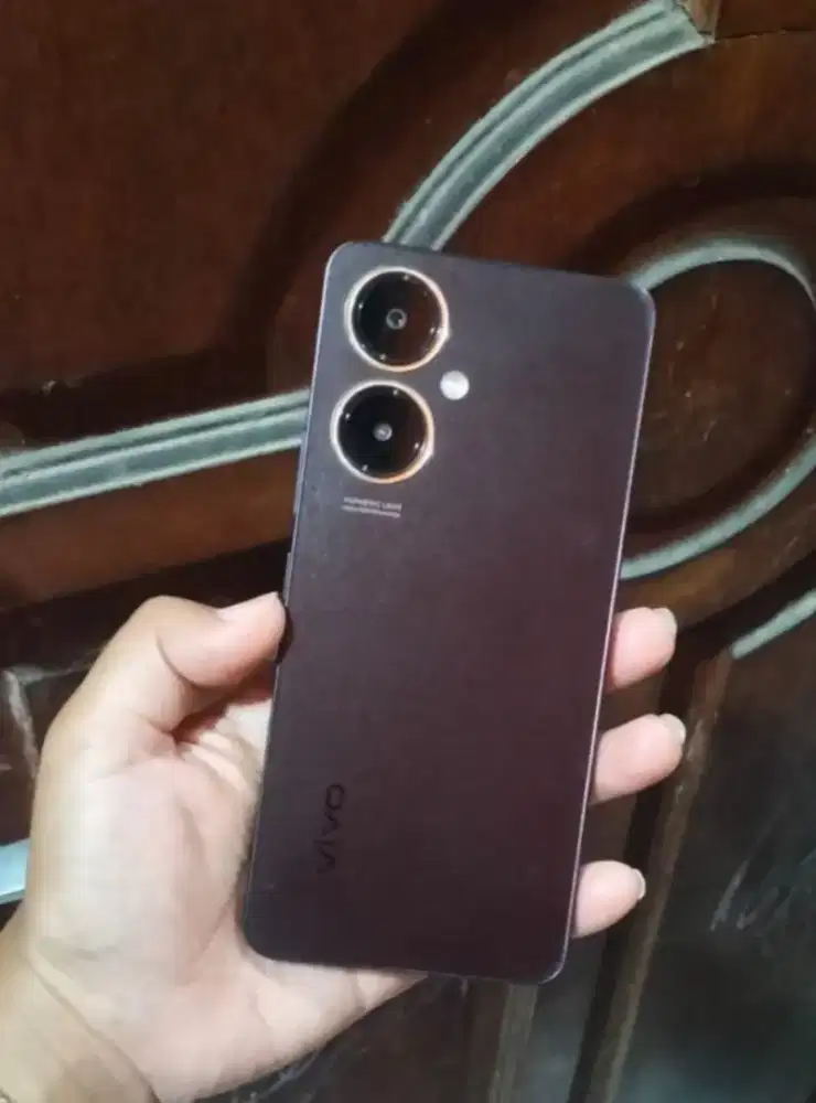 Sisa vivo y27 ram 6+6/128 ori mulus.