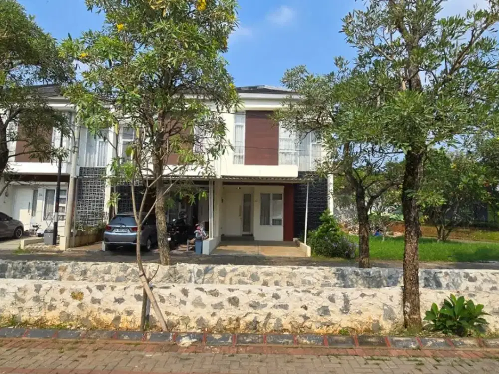 Dijual Rumah 2 Lantai Siap Huni Posisi Boulevard Dekat Universitas Pamulang