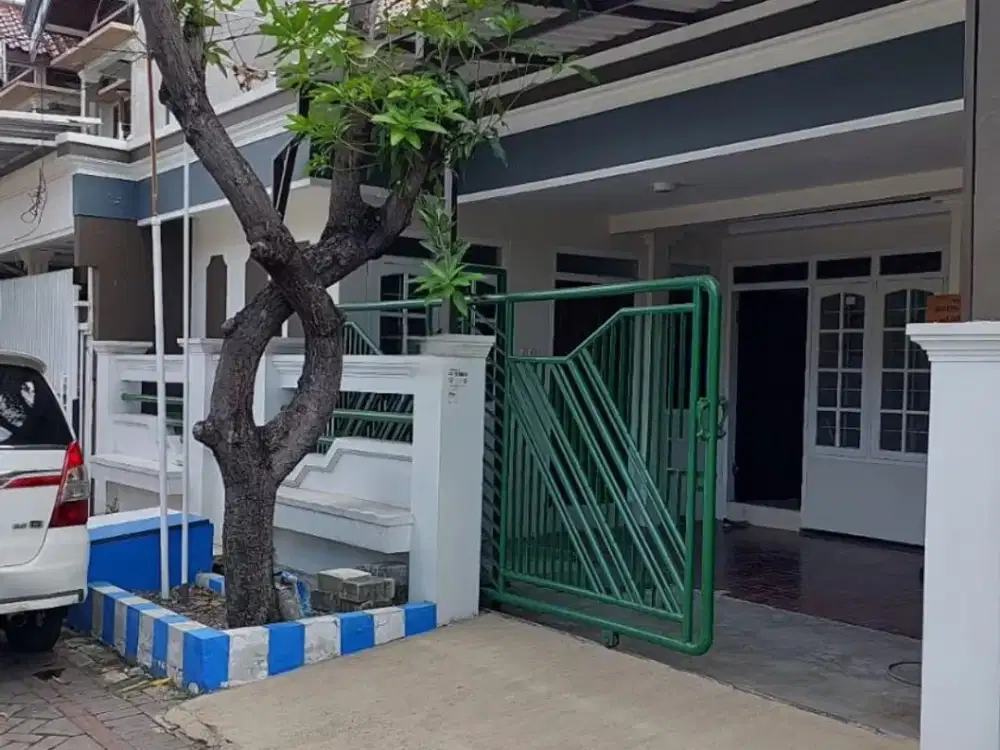 Terawat Siap Hun Rumah Kutisari Indah Barat Dekat Merr, Rungkut Industri