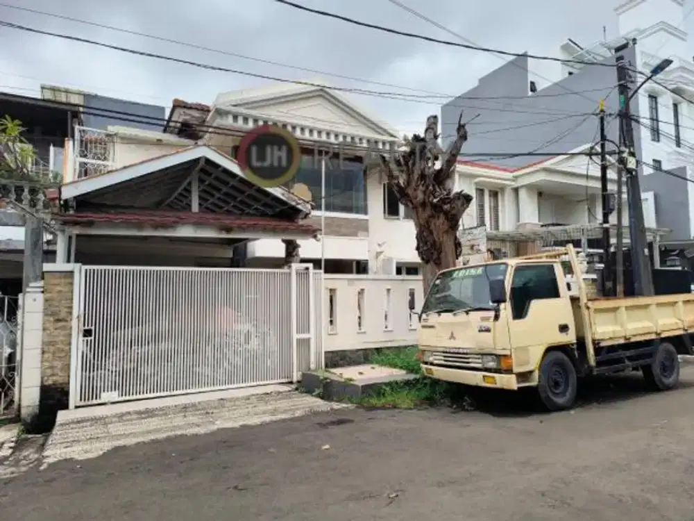 Rumah Jual di Janur Kuning Kelapa Gading Jakarta Utara