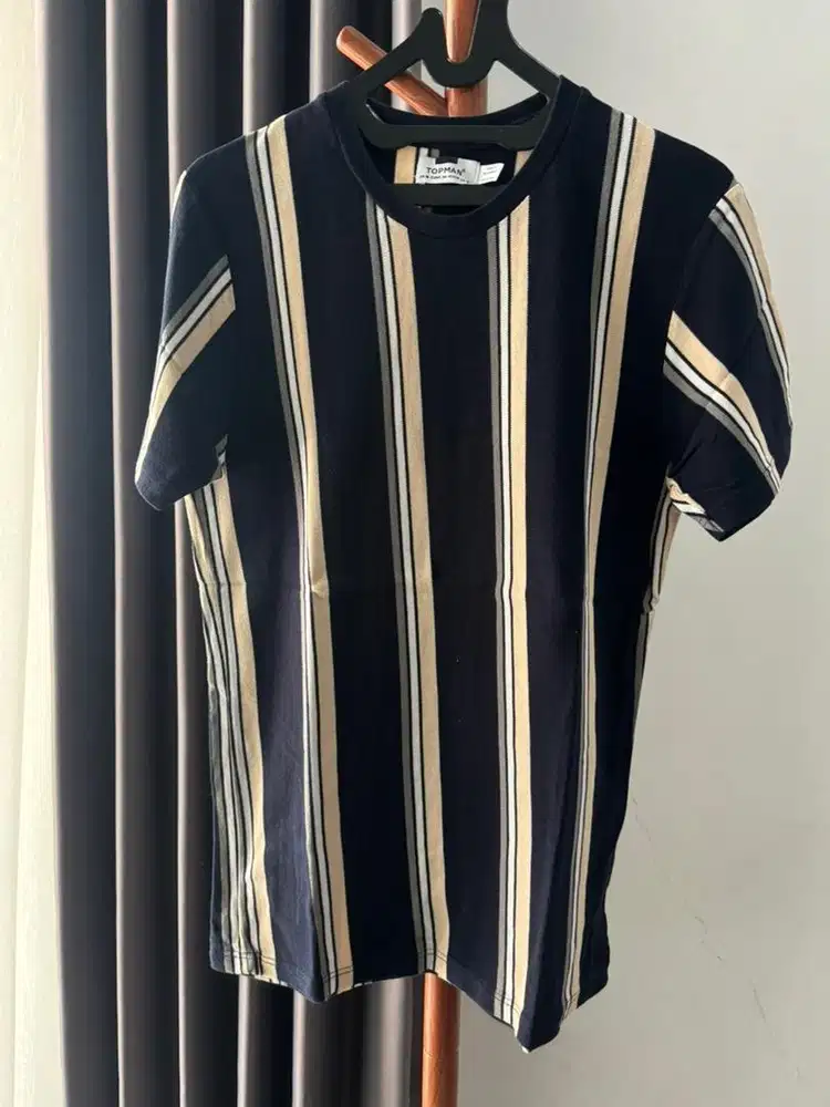 Atasan pria merk Topman size M