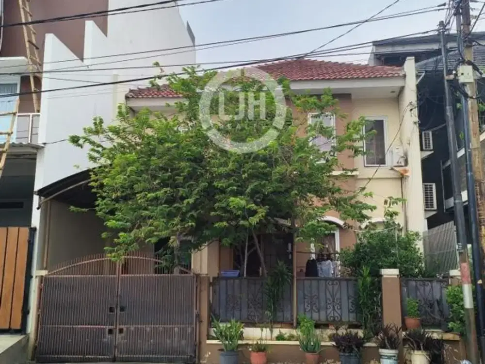 Rumah 2 Lantai Siap Huni di Gading Arcardia, Kelapa Gading, Jakarta Utara