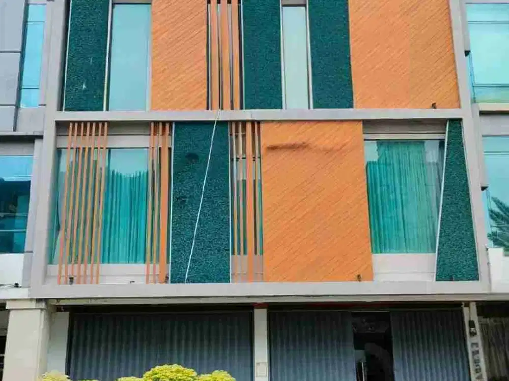 Ruko usaha gandeng cantik dan Bagus 5 lantai full interior design disewakan Puri Mutiara Sunter Agung Jakarta Utara