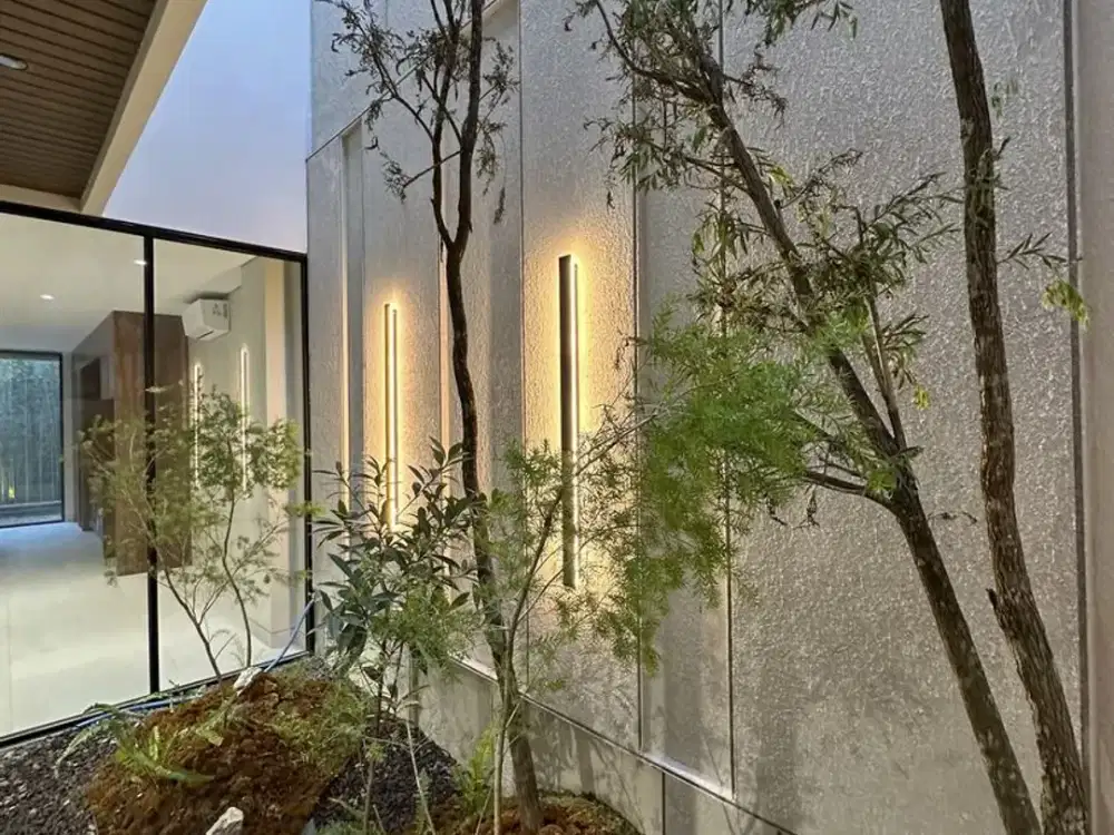 Brand New Modern House 3 Lantai Dijual, di Denpasar Barat Lokasi Strategis