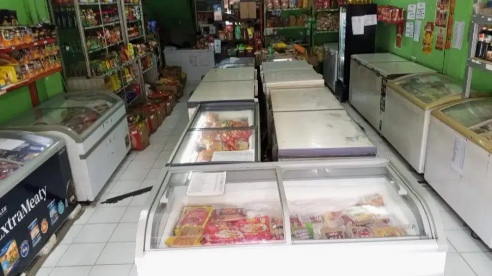 Over Usaha Toko Frozen