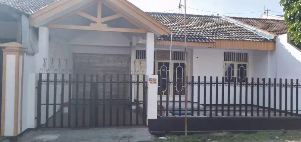 Rumah disewakan