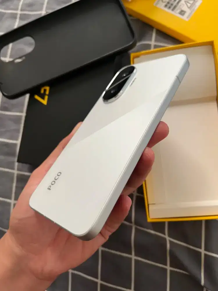 Poco F7 12/512 5G garansi on