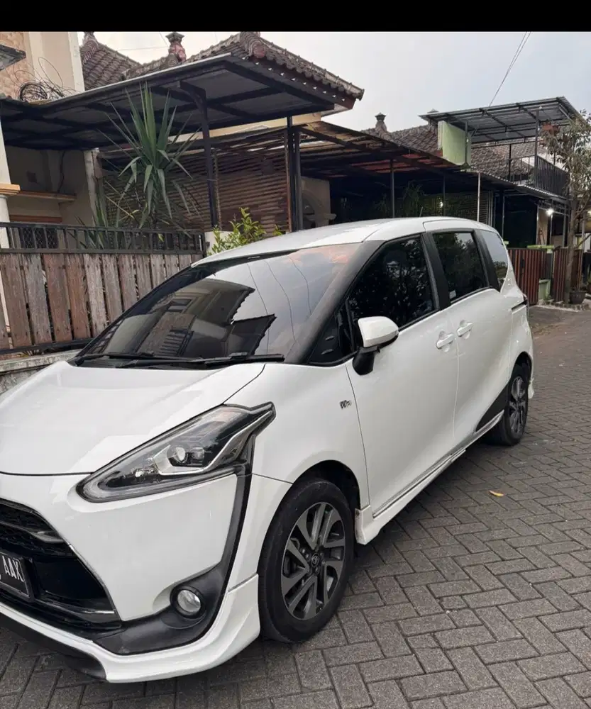 Toyota Sienta 2017 Bensin