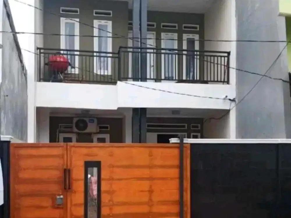 Dijual Rumah Puri Harapan Setia Asih Tarumajaya, 2,5 Lantai Semi Furnish