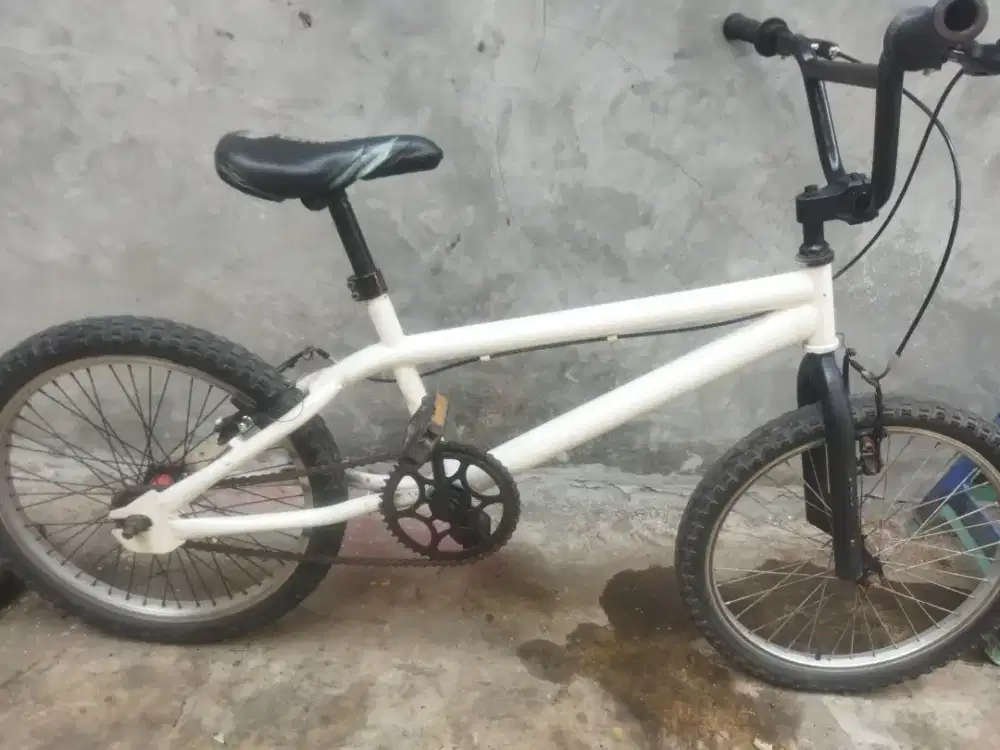 Sepeda BMX 20 second