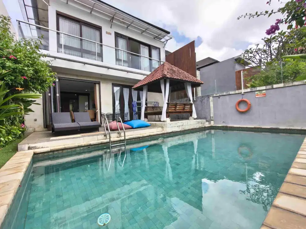 For Sale : Ocean View Villa at Peaceful Complex Nusa Dua