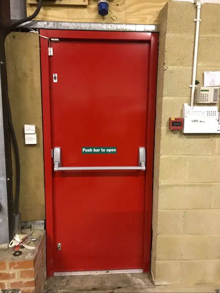 Pintu Emergency Berkualitas SNI Model Terbaru Harga Promosi
