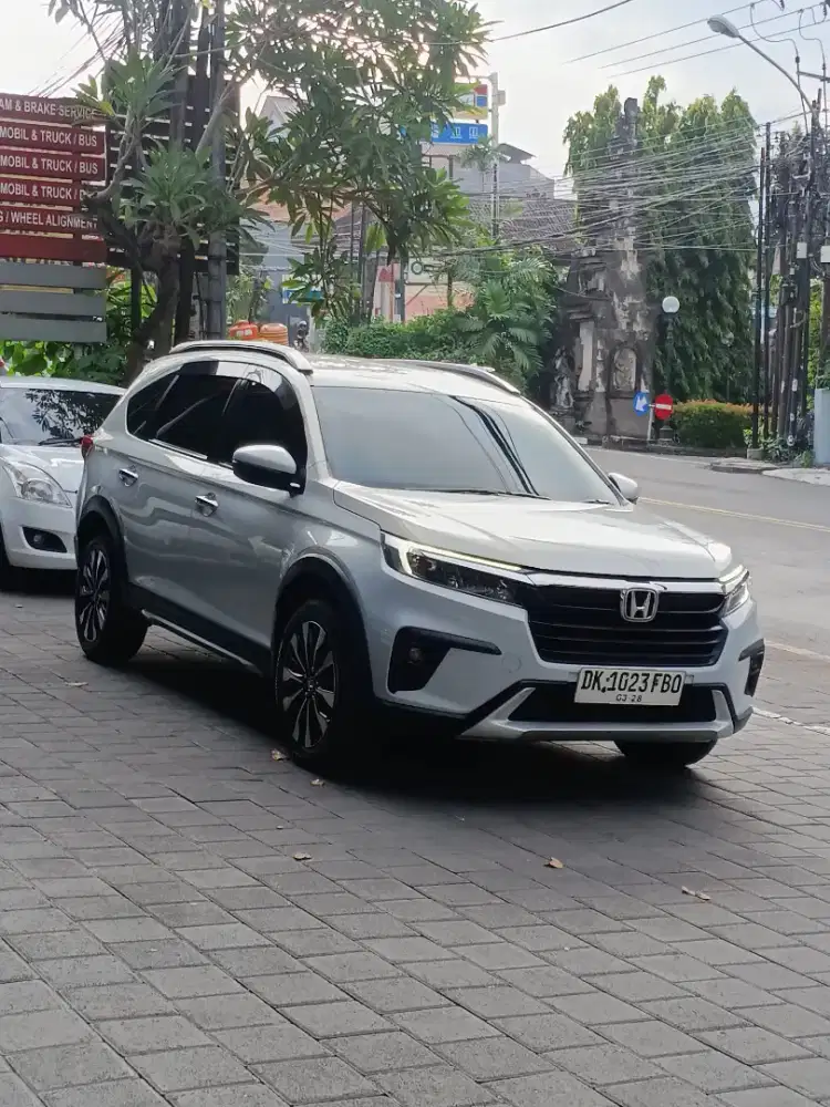 BRV PRESTIGE AUTOMATIC 2023 Asli Bali Tangan Pertama