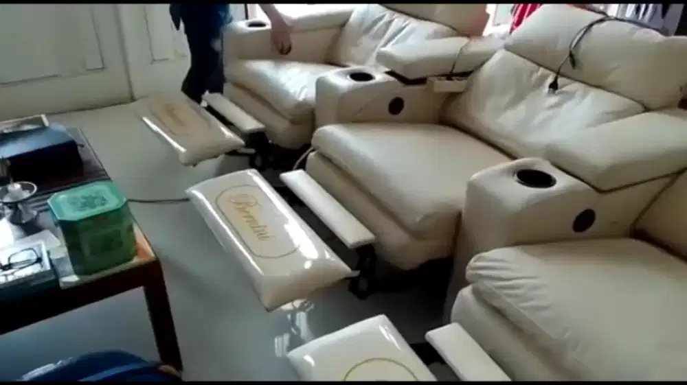 Sofa reclining electric kulit import italy Bernini