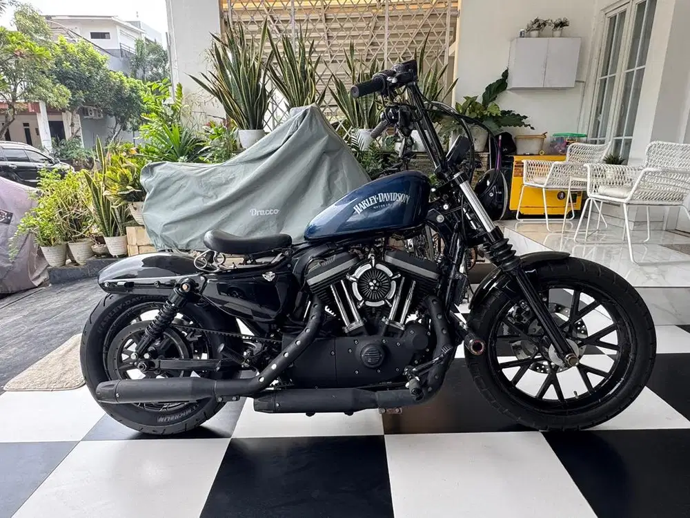 Harley Davidson Iron 883 2012