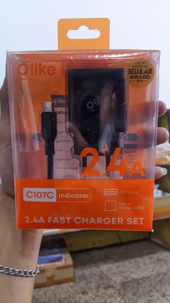 TRAVEL CHARGER OLIKE C107C