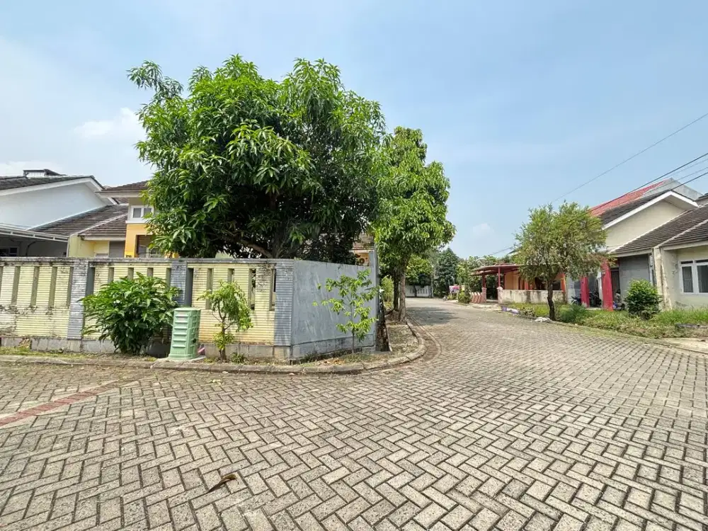 Rumah Second hook  Real estate
