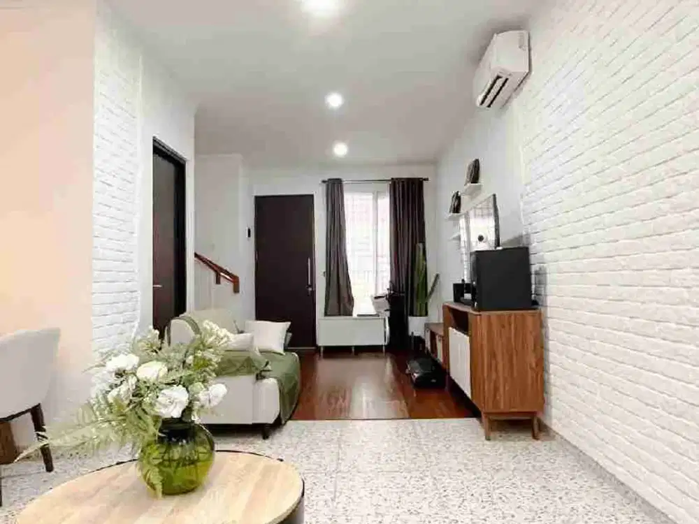 Hot Sale !! Rumah Homey Estetik Di Fortune Graha Raya