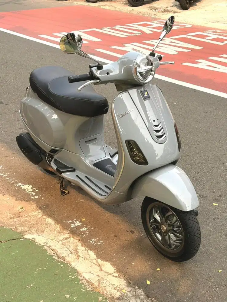 Vespa LX Facelift 125CC iGet ABS Grey Avio Tahun 2024