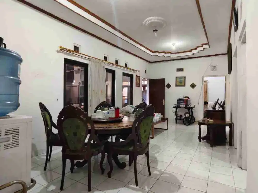 rumah luas 283m di sayap asmarandana maskumambang turangga.