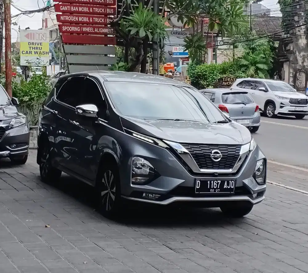 LIVINA VL MATIC 2022 LOW KM WARNA FAVORITE TERIMA DK