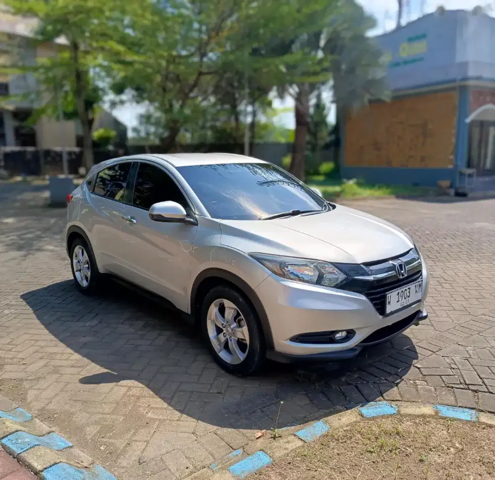 HR-V E Istimewa