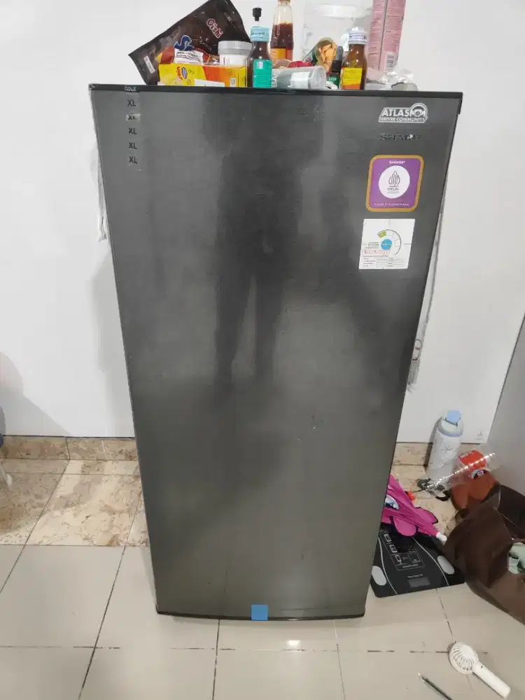 Kulkas Sharp 1 pintu second Bali