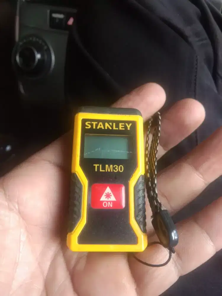 Meteran Laser digital