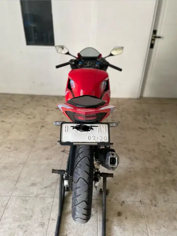 Honda cbr R150 abs
