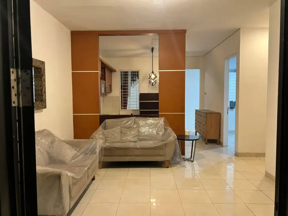 Dijual Rumah Bagus Semi Furnished Neo Catalonia BSD City